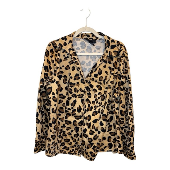Lane Bryant Tops - Lane Bryant Leopard Print Button Down Blouse Stretch Animal Print Top Size 18